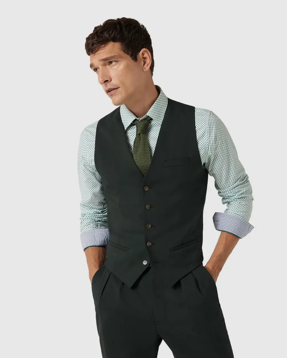 kontext | 提取服装