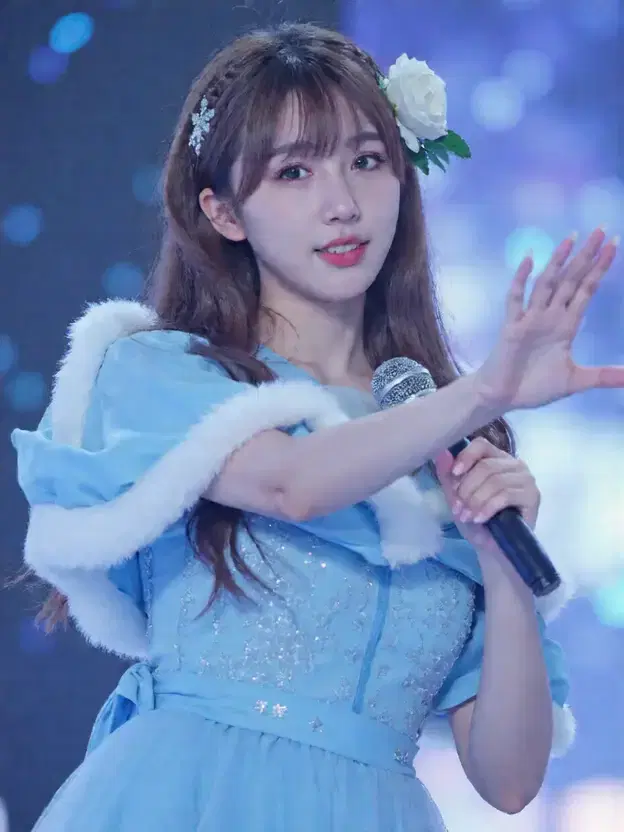 (彩图本地解码)人物动态卸甲脱衣去壳换装舞蹈视频